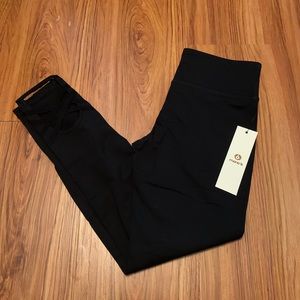 Brand new! Crop leggings!